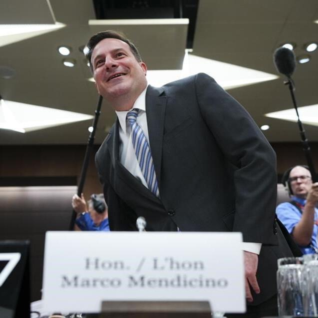 Prisons head said process to notify minister of Bernardo transfer was followed: email
